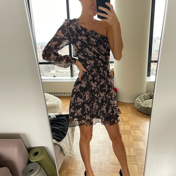 For love and lemons Theo one shoulder dress - Picture 4 of 5